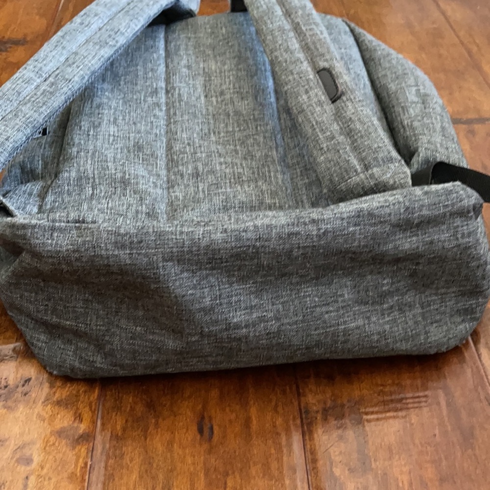 Herschel Backpack - image 8